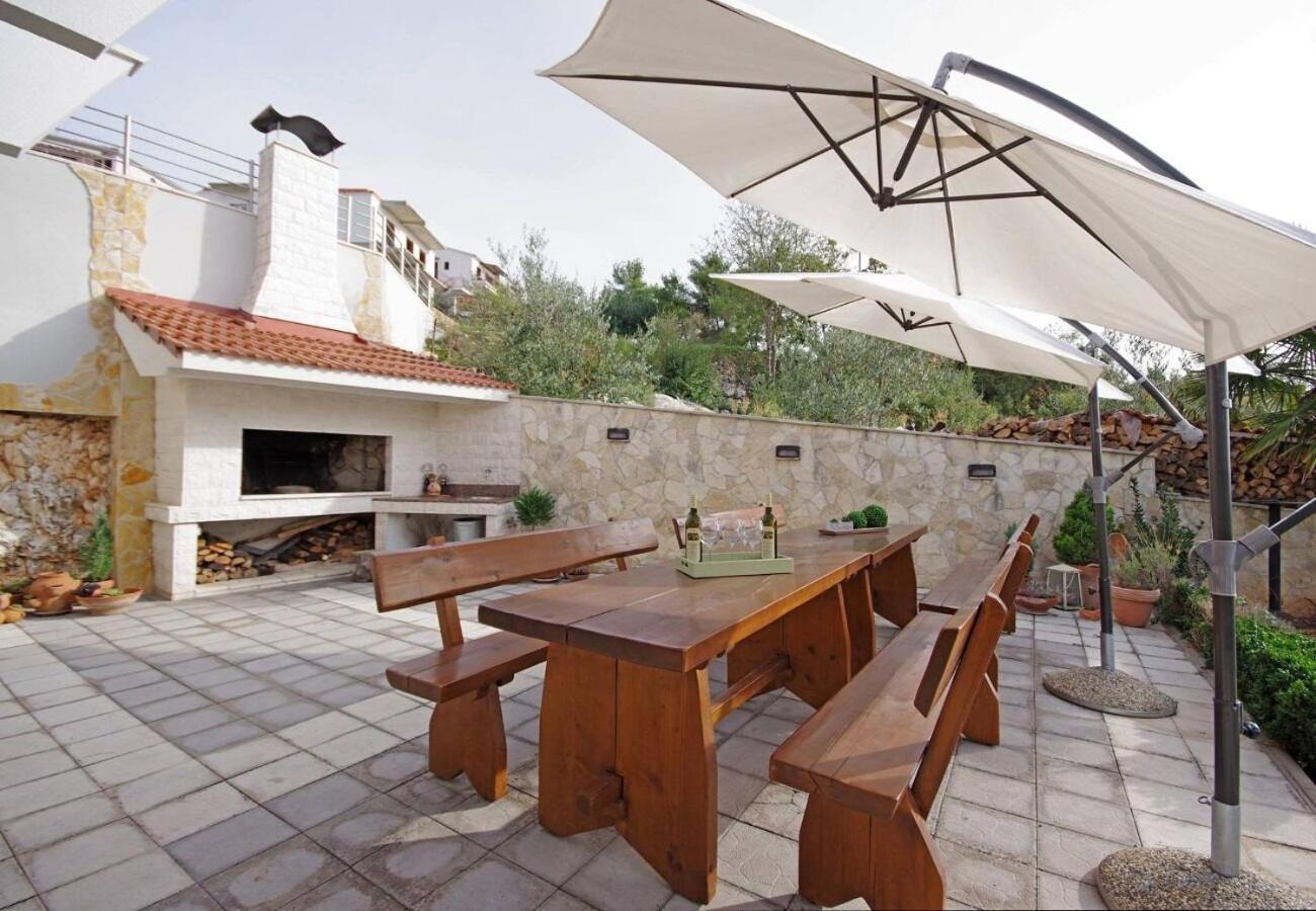 Apartments Javi - Free Private Parking تروغير المظهر الخارجي الصورة